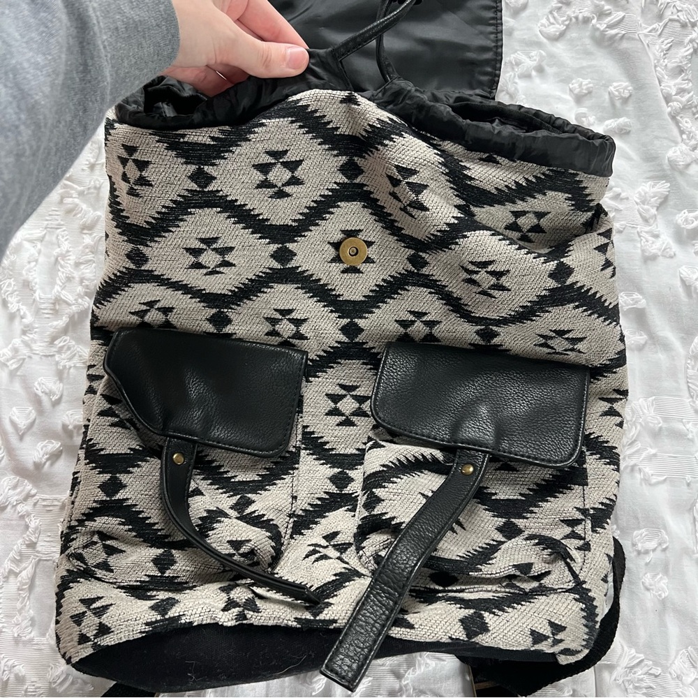 Mossimo Aztec Print Canvas Snap Drawstring Travel… - image 2